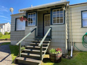Historic Downtown Cottage